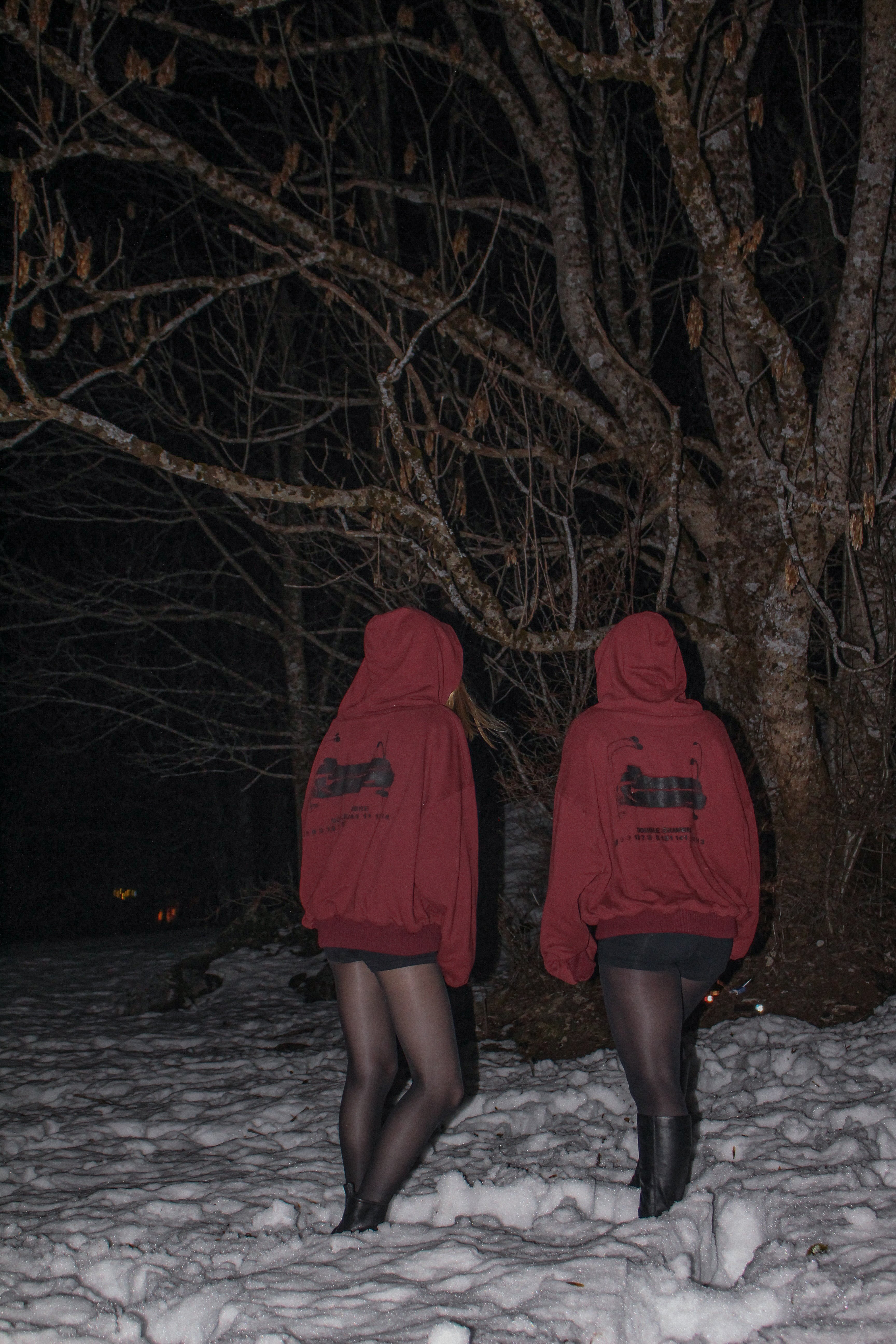 OVERSIZED RED HOODIE WITH A BLACK “DOUBLE CHAMBRE"CHEST PRINT, KANGAROO POCKET, HOOD AND RELAXED FIT.